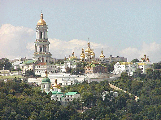 Відпочинок в Україні весною